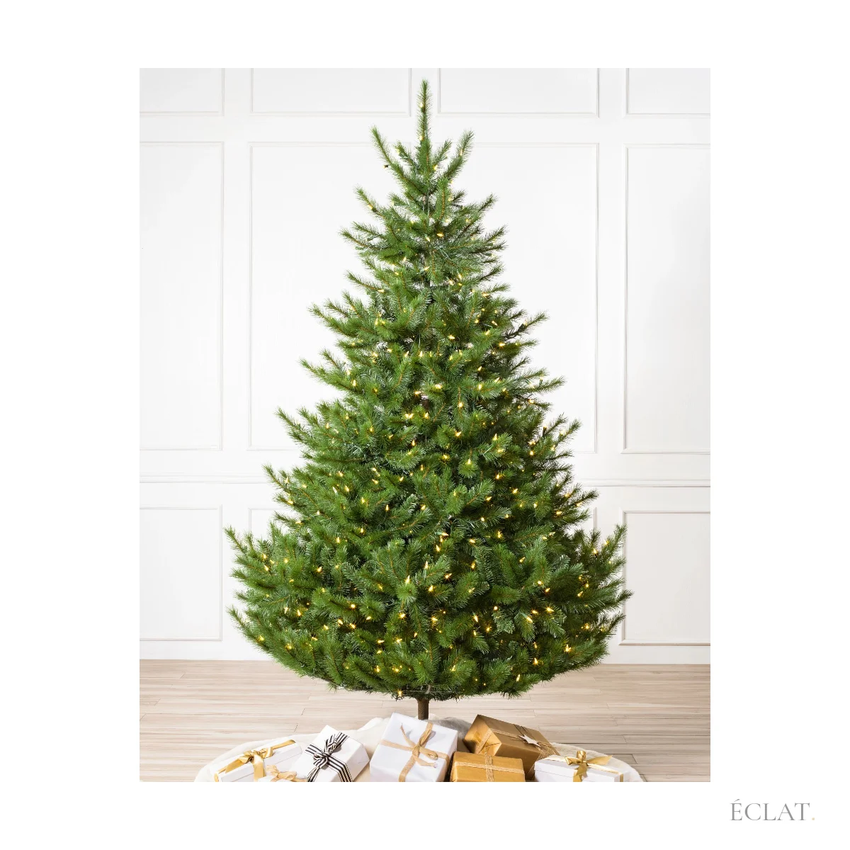 Location sapin de Noël artificiel 183 cm façon Nordmann, illuminé de LED blanc chaud