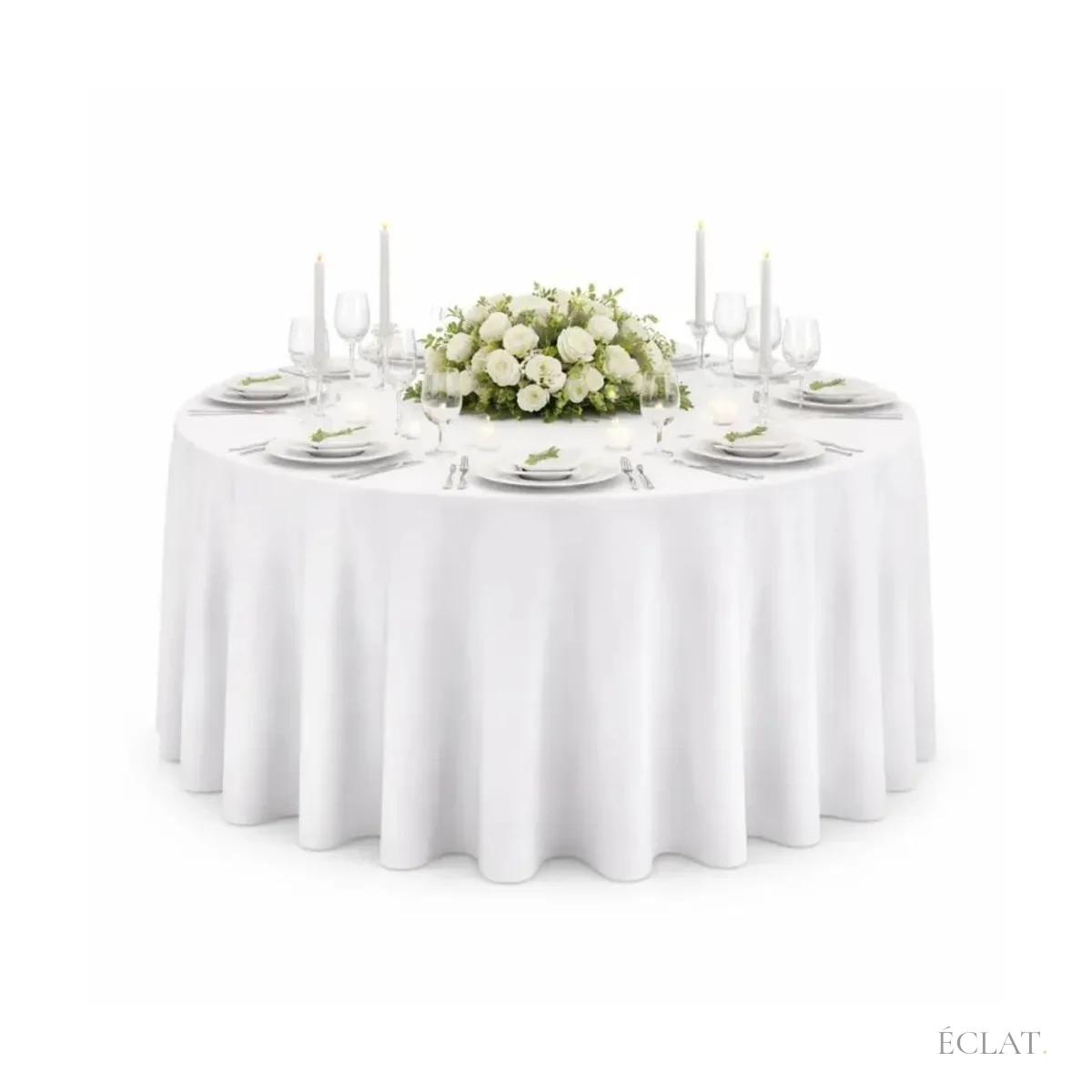 Location nappe ronde blanche Ø 280 cm sur une table dressée pour un mariage