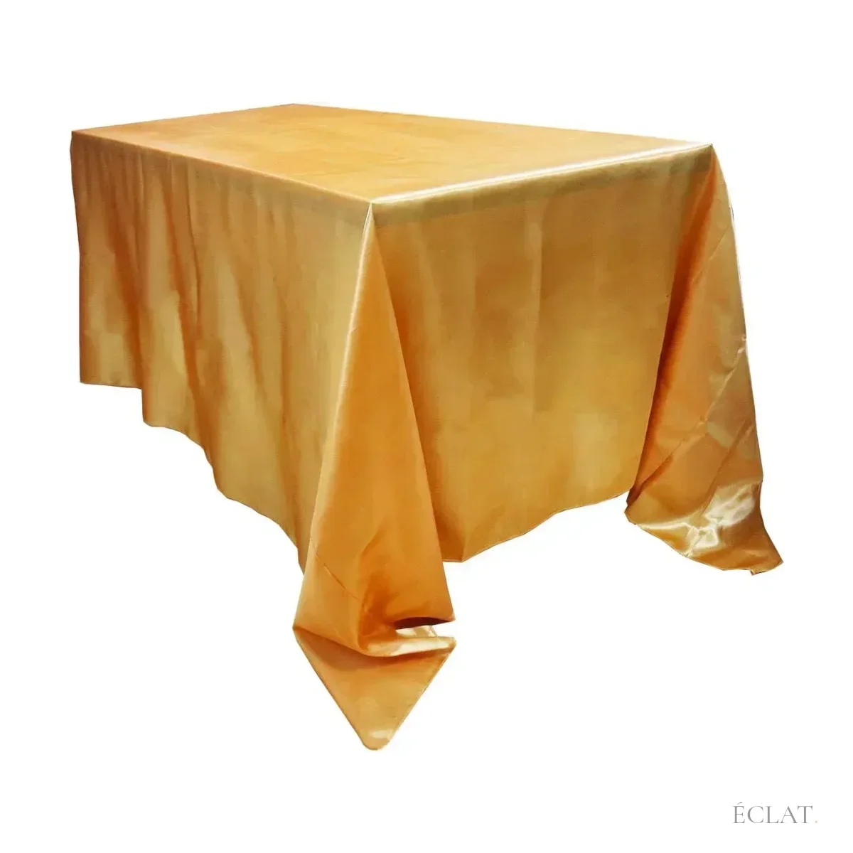 Nappe rectangulaire en satin or 228 × 335 cm au tombé fluide, location ÉCLAT pour mariage